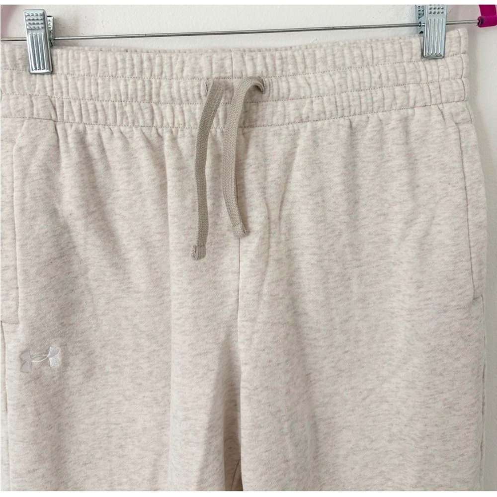 Under Armour Heathered Oat‎ Rival Fleece
Joggers Size Medium Like New - Picture 5 of 9